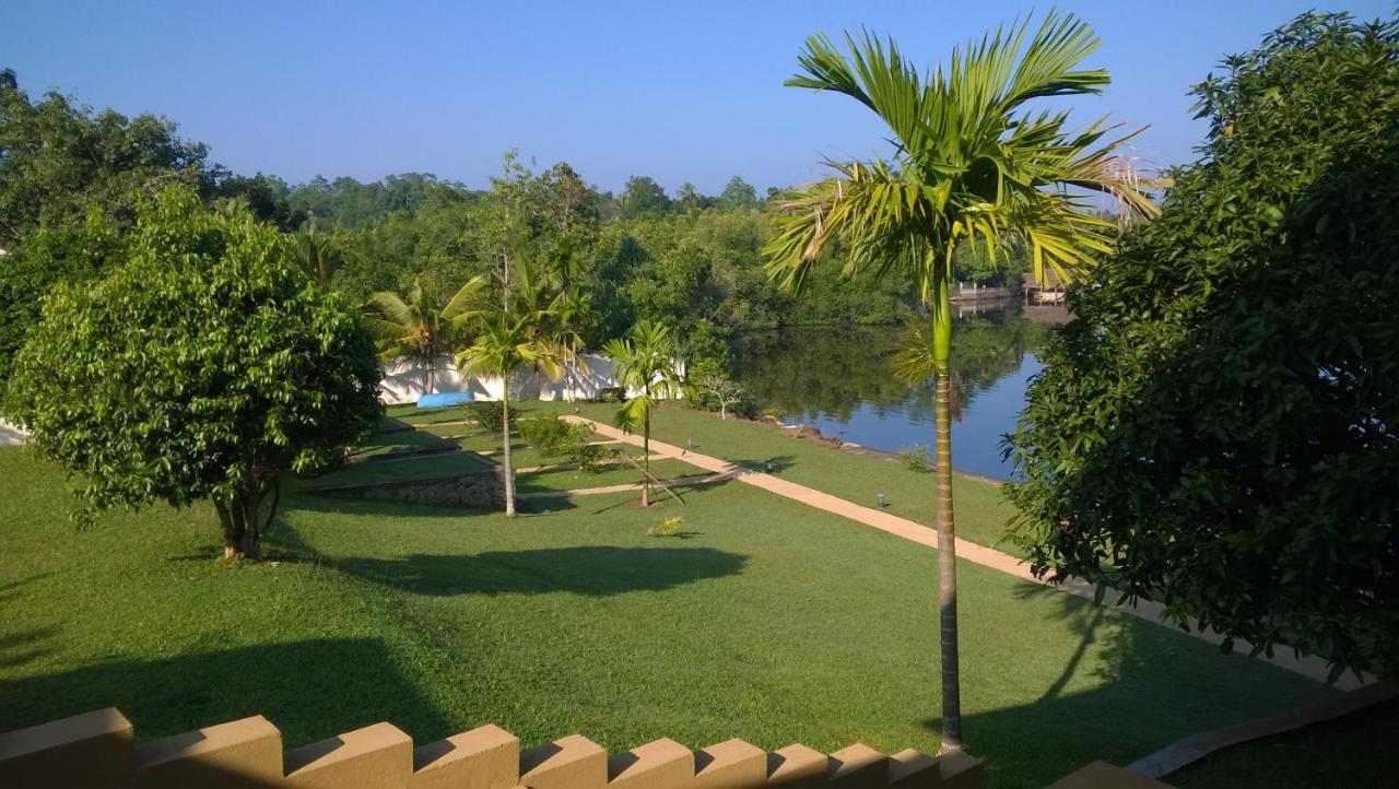 Kalla Bongo Lake Resort Hikkaduwa Buitenkant foto
